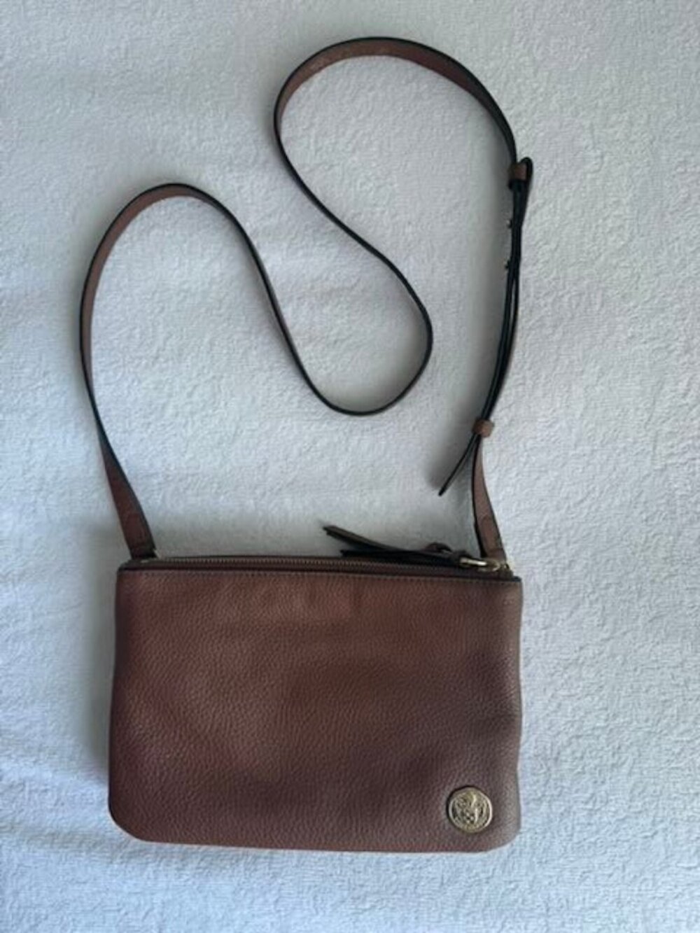 VINCE CAMUTO Crossbody Bag Brown Pebble Leather Handbag